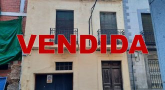 Ref. 23137 – CASA ADOSADA en el CENTRO de PUERTOLLANO