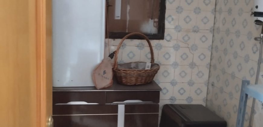 REF 24131 – CASA en ZONA POBLADO para ENTRAR A VIVIR