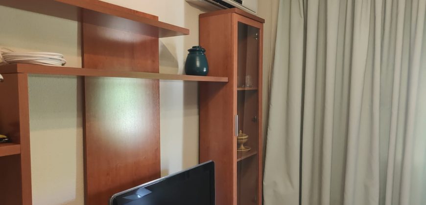 REF 25037b-SE ALQUILA Piso acogedor completamente AMUEBLADO en Las 600 – ¡Listo para entrar a vivir!