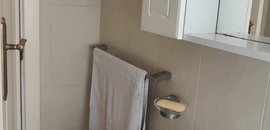 REF 25037b-SE ALQUILA Piso acogedor completamente AMUEBLADO en Las 600 – ¡Listo para entrar a vivir!