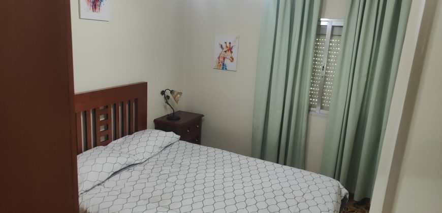 REF 25037b-SE ALQUILA Piso acogedor completamente AMUEBLADO en Las 600 – ¡Listo para entrar a vivir!