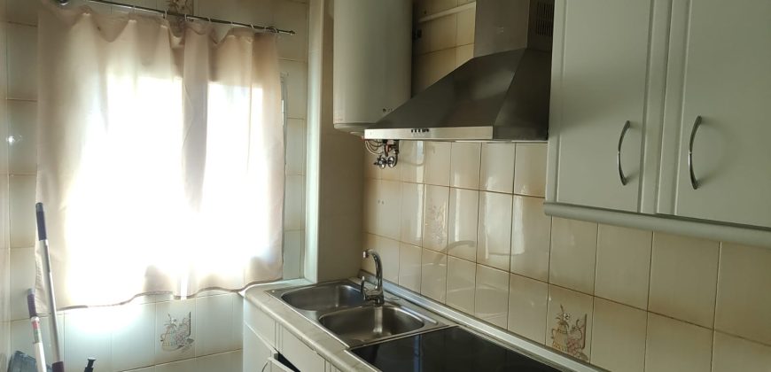 REF 25037b-SE ALQUILA Piso acogedor completamente AMUEBLADO en Las 600 – ¡Listo para entrar a vivir!