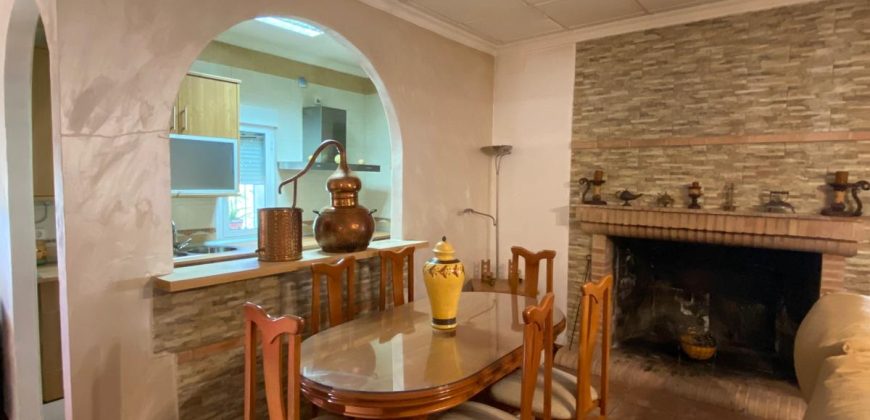 REF 25069- ESPECTACULAR CHALET DE CAMPO