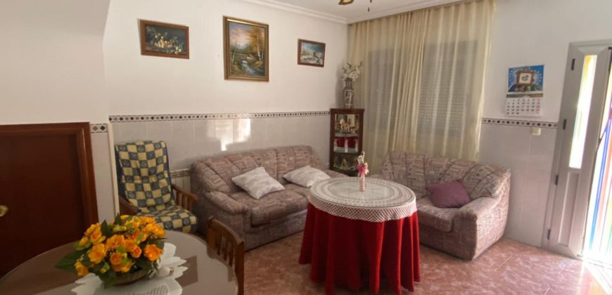 REF 25073- MAGNIFICA CASA EN HIJONOSAS DE CALATRAVA