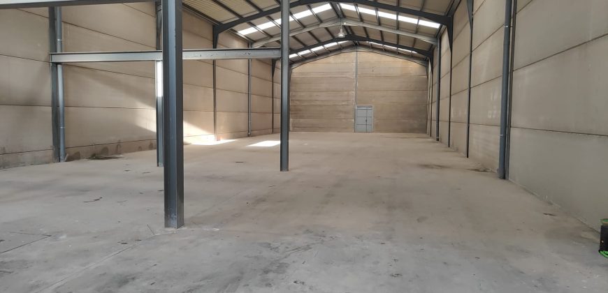 ALQUILER – ¡Gran oportunidad! Nave industrial
