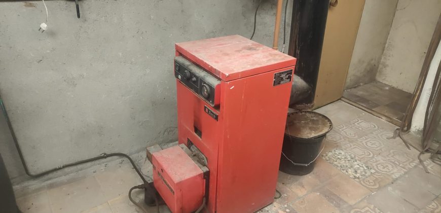 REF 25051- CASA PARA REFORMAR en PUERTOLLANO