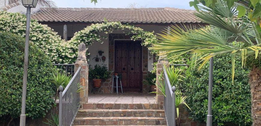 REF 25056- CHALET EN PARAJE LAS YENGUAS