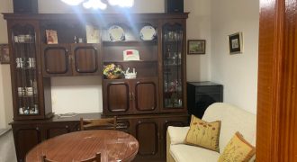 REF 25063- CASA ADOSADA DOS PLANTAS