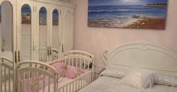 REF 25059- VIVIENDA CENTRICA DE TRES PLANTAS CON TERRAZA