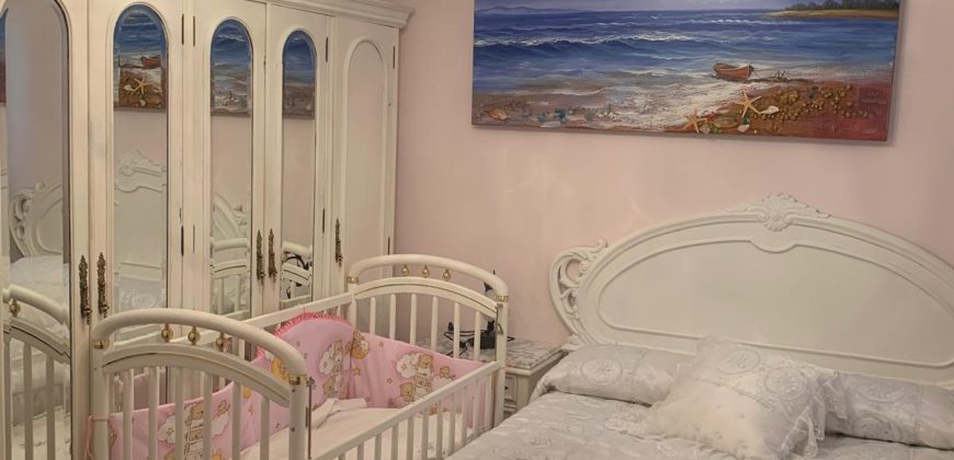 REF 25059- VIVIENDA CENTRICA DE TRES PLANTAS CON TERRAZA