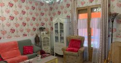 REF 25059- VIVIENDA CENTRICA DE TRES PLANTAS CON TERRAZA