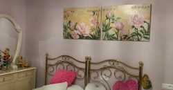 REF 25059- VIVIENDA CENTRICA DE TRES PLANTAS CON TERRAZA