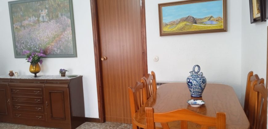 REF 25074- VIVIENDA DOBLE CON COCHERA Y TERRAZA en Hinojosas