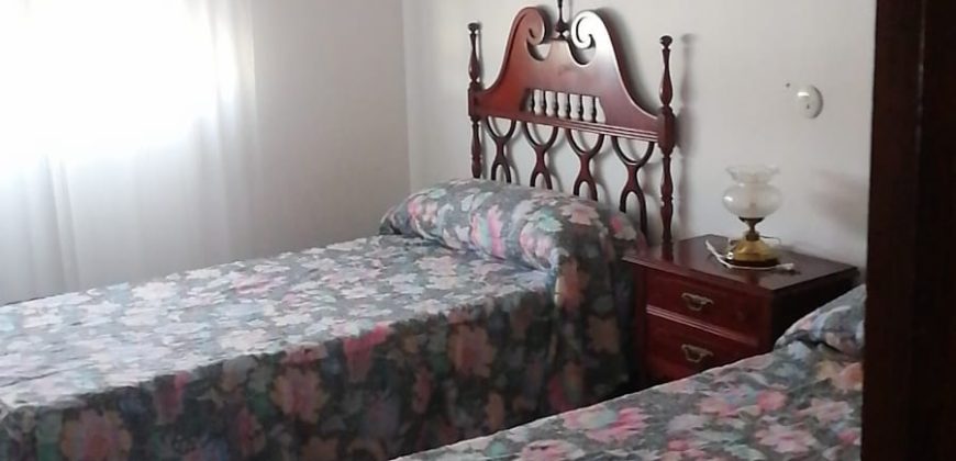 REF 25074- VIVIENDA DOBLE CON COCHERA Y TERRAZA en Hinojosas