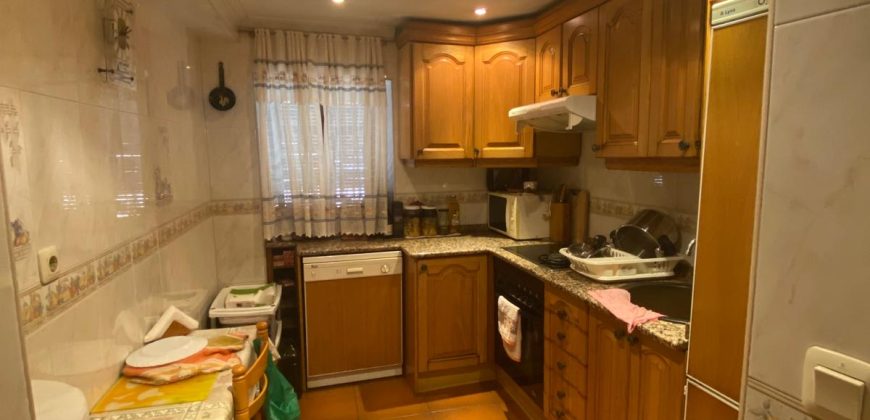 REF 25084- ACOGEDORA CASA EN ARGAMASILLA