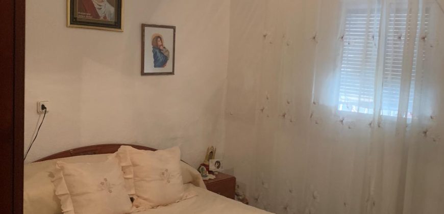 REF 25077- VIVIENDA TOTALMENTE REFORMADA DOS PLANTAS