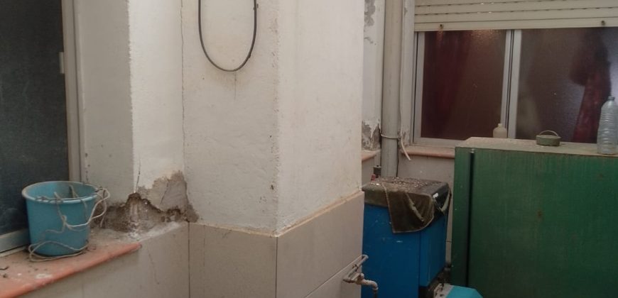 REF 25082- CASA CON POTENCIAL EN PUERTOLLANO