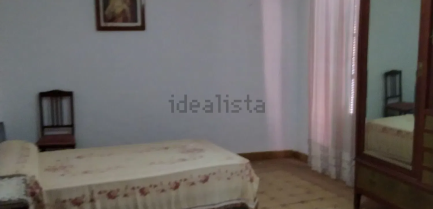 REF 25080 – ENCANTADORA CASA DE PUEBLO