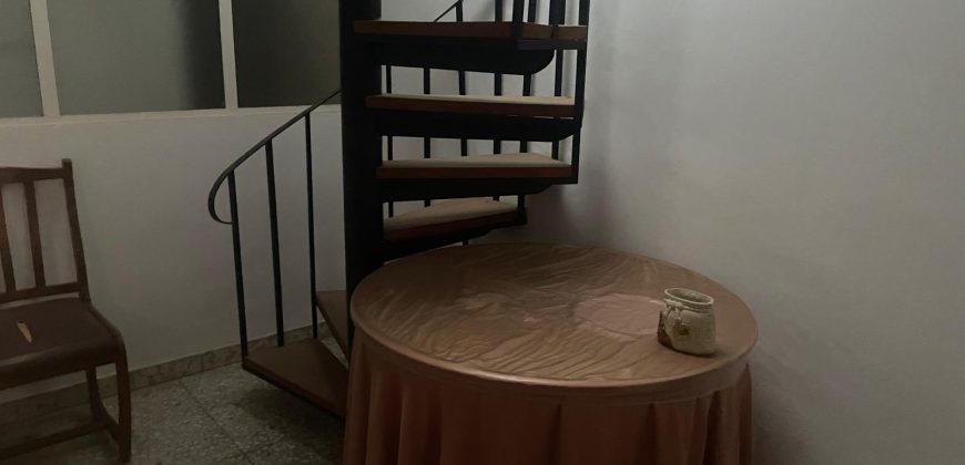 REF 25092- CASA PARA REFORMAR