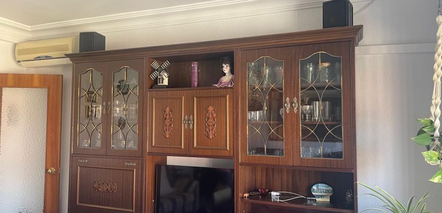 REF 25098- PISO EN EDIFICIO TAURO