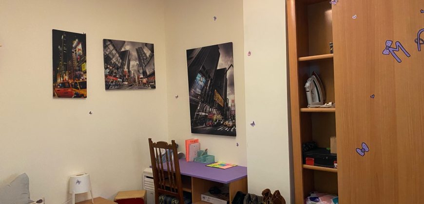 REF 25034-2- PISO EN PERFECTO ESTADO