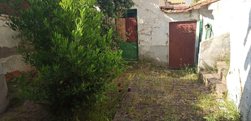 REF 25106-CASA ANTIGUA CON GRAN POTENCIAL