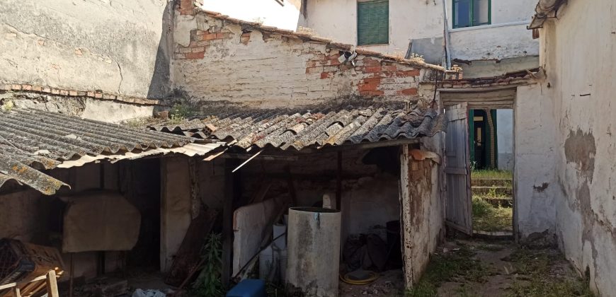 REF 25106-CASA ANTIGUA CON GRAN POTENCIAL