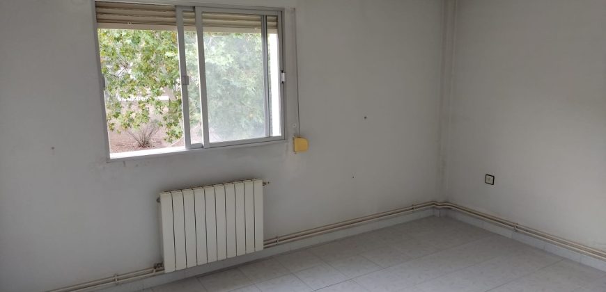 REF 25111-COQUETO PISO CON ASCENSOR