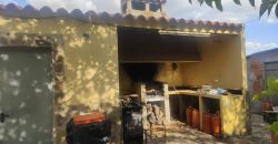 REF 25107- TERRENO CON CASA DE MADERA