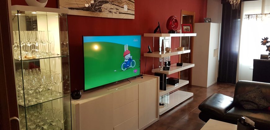 REF 25103- MAGNIFICADO PISO AMUEBLADO