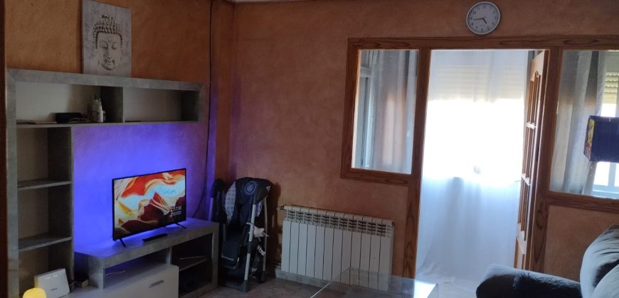 REF 25108 – PISO EN PAU LUMINOSO Y REFORMADO TOTALMENTE