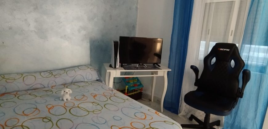 REF 25130 – AMPLIA CASA REFORMADA EN LAS MERCEDES