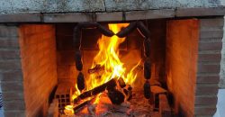 MAGNÍFICA CASA EN CENTRO PUEBLO CON PISCINA