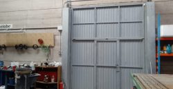 Amplia Nave Industrial en Polígono La Nava