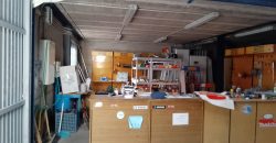 Amplia Nave Industrial en Polígono La Nava