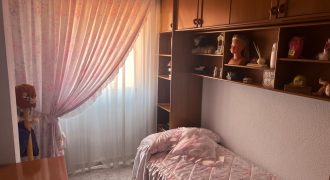 REF 25128 – PISO EN PLENO CENTRO AMPLIO Y LUMINOSO