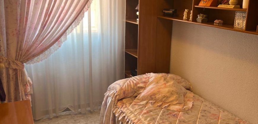 REF 25128 – PISO EN PLENO CENTRO AMPLIO Y LUMINOSO