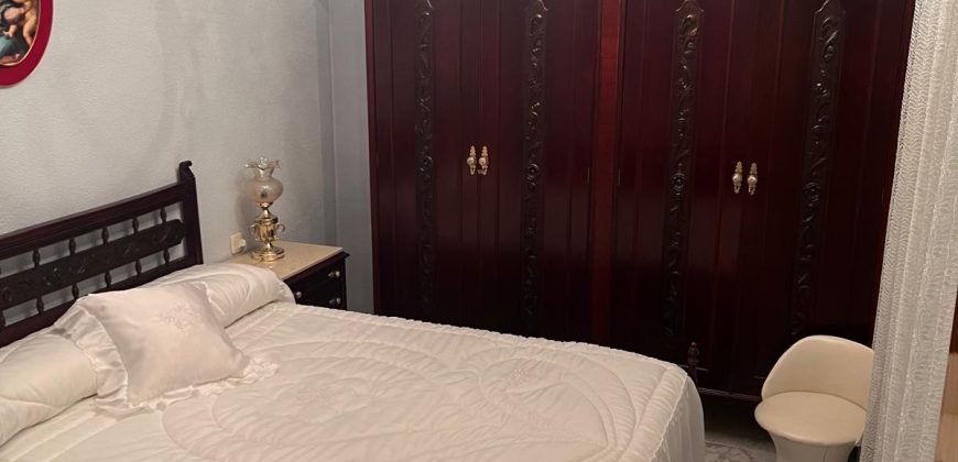 REF 25128 – PISO EN PLENO CENTRO AMPLIO Y LUMINOSO