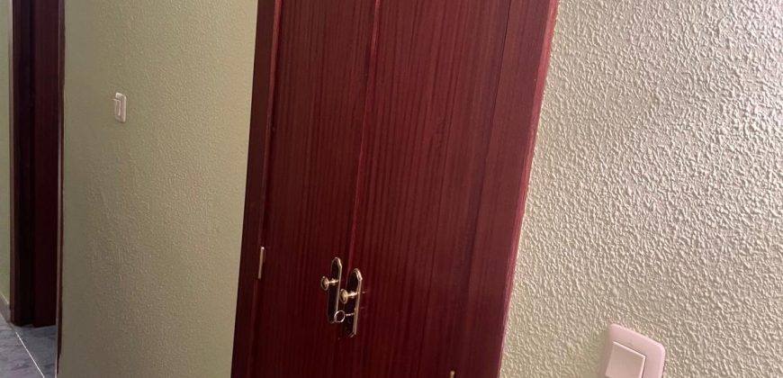 REF 25128 – PISO EN PLENO CENTRO AMPLIO Y LUMINOSO