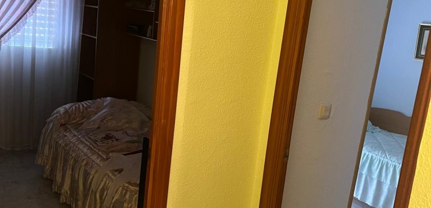 REF 25128 – PISO EN PLENO CENTRO AMPLIO Y LUMINOSO