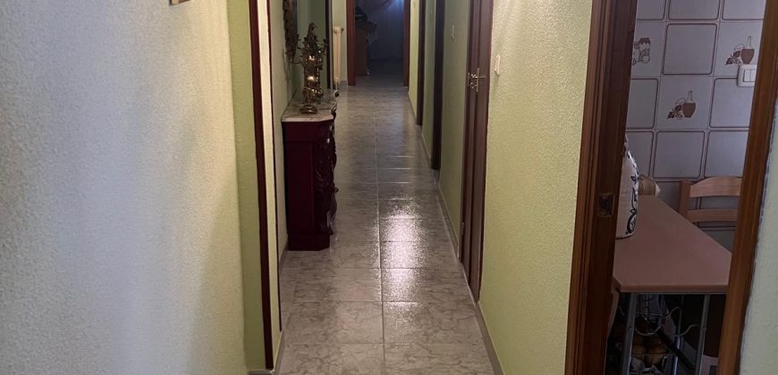 REF 25128 – PISO EN PLENO CENTRO AMPLIO Y LUMINOSO