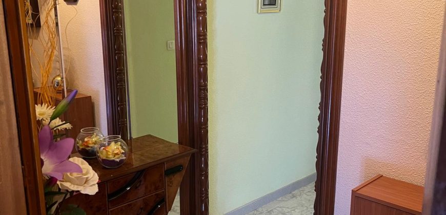 REF 25128 – PISO EN PLENO CENTRO AMPLIO Y LUMINOSO