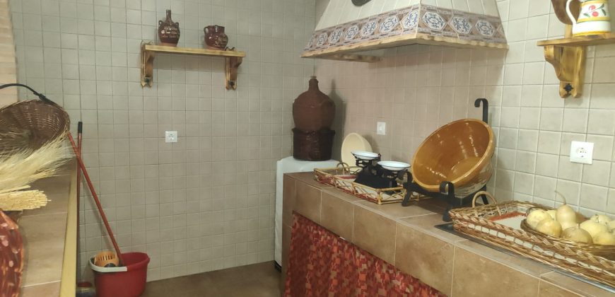 CHALET en VENTA: Vive al ritmo del campo, con todas las comodidades de hoy