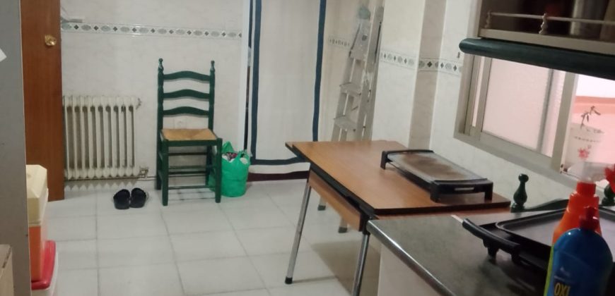 REF 25129 – AMPLIO PISO EN PASEO SAN GREGORIO