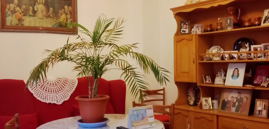 REF 25131 – COQUETA CASA A POCOS METROS DEL CENTRO