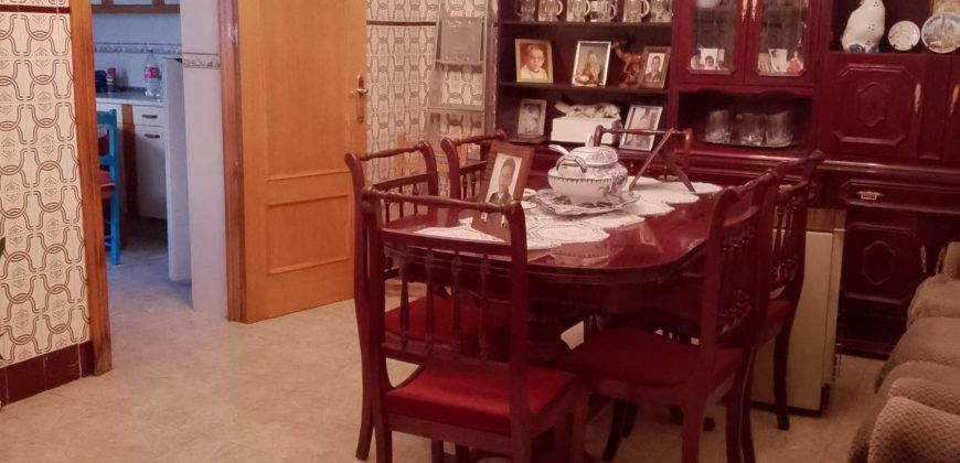 REF 25131 – COQUETA CASA A POCOS METROS DEL CENTRO