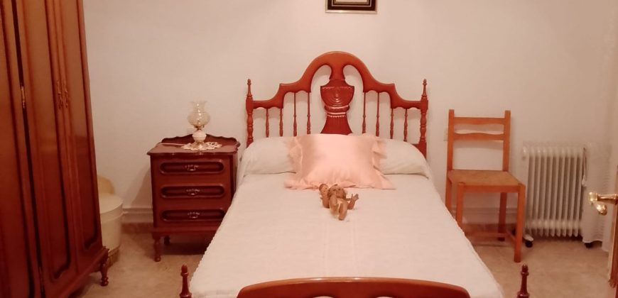 REF 25131 – COQUETA CASA A POCOS METROS DEL CENTRO