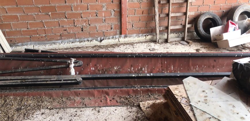 REF 25140b – ENORME SOLAR EN ALQUILER