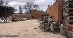 REF 25140b – ENORME SOLAR EN ALQUILER