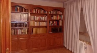 REF 25135 – AMPLIO PISO EN PLENO CENTRO